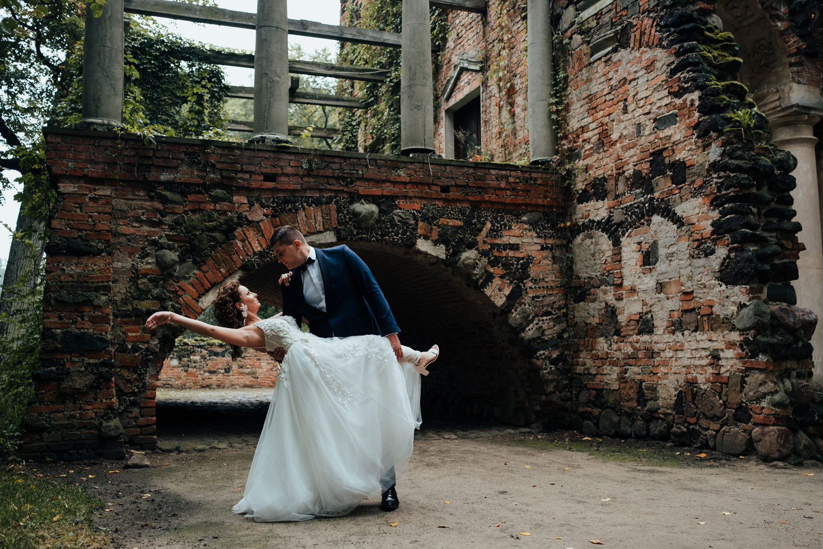 sesja plenerowa straz pozarna park romantyczny arkadia fotograf pabianice